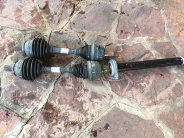 фото thumb №1, Mercedes w176 w246 привідний вал права a2463303200