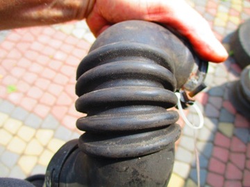 фото thumb №7, Mazda 323f bj 626 2.0ditd шланг турбіни труба wąż