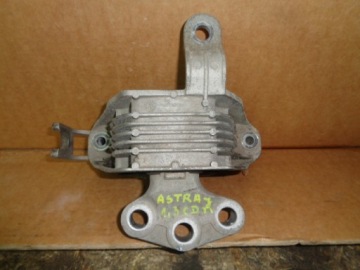 фото thumb №1, Opel astra j 1,3cdti подушка двигуна 4054