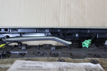 фото thumb №5, Оббивка двері перед ліві vw arteon dynaudio