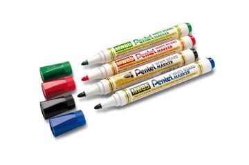 Маркер для досок Pentel MW85, предназначенный для сухого стирания.