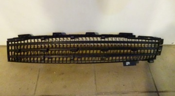 фото thumb №1, Решётка средняя бампера renault clio iii