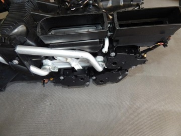 фото thumb №5, Audi a8 l отопитель задняя 4h0820004c