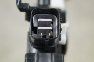 фото thumb №3, Подъемник стекло правый перед subaru forester iii eu