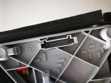 фото thumb №7, Mercedes w203 лампа задняя правая sedan