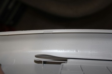 POSZYCIE SŁUPKA B PRAWE LEWE VW TIGUAN 5NN867243A 5NN867244A