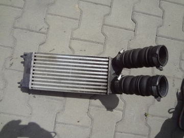 Peugeot 308 08r- 1.6 thp радіаторів інтеркулер фото №1