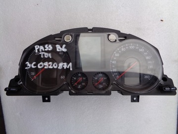 Спідометр  passat b6 tdi 3c0920871 фото №1
