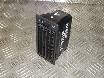 Iveco stralis 02-12 e3/4/5 решітка повітропровід ліва фото №1