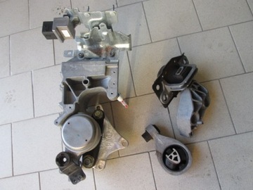 Bracket cushion motor qashqai 2, 0 dci automaton 2012, фото