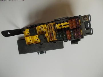 Jeep cherokee grand cherokee fuse box, фото