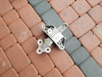 Bracket cushion motor opel astra j 4 13287953, фото