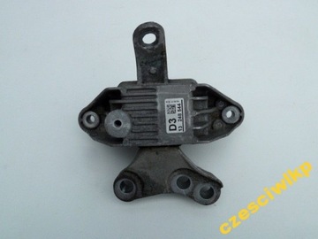 Cushion bracket 13248544 opel astra j 4 2.0 cdti, фото