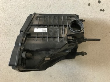 Air filter housing audi q5 80a133835b, фото