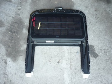 Hatch audi a6 a-6 4b9 99r station wagon with a sun-reflective surface, фото