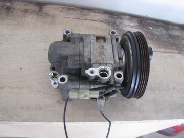 Компресор кондиціонера mazda 323 рік 98-03 бензин, фото