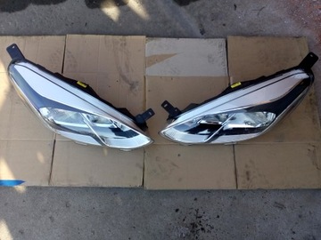 Ford fiesta mk8 lantern headlights front, фото