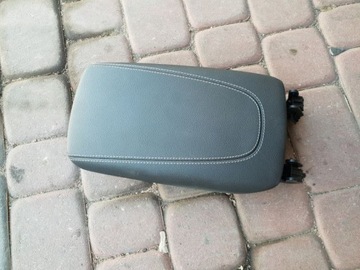 Armrest skin good condition opel insignia b, фото