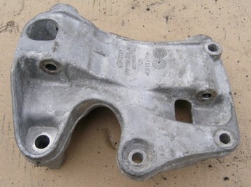 Audi vw кронштейн крепление генератора 079903805af, фото