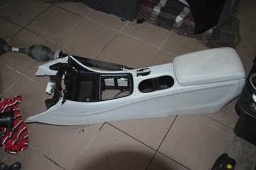 Центральна консоль mercedes a class w176, фото