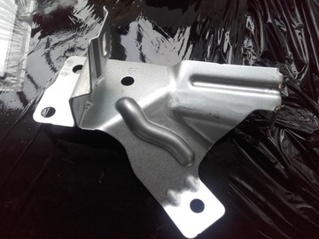 New fasteners wings front zafira c, фото