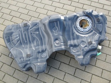 Fuel tank bmw f01 f02 4.4 v8 750 n63b44a, фото