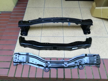 Suzuki swift mk7 2010 - front panel spare part upper, фото