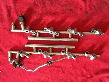 Audi a8 d4 6.3 13- fuel rail 07p133316b/c, фото