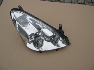 Toyota corolla restyling front headlight front right, фото
