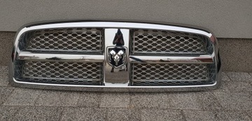 Dodge ram решетка бампер передний оригинал, фото
