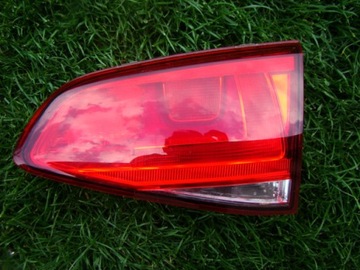 VW GOLF VII 7 5G0 LAMPA PRAWY TYŁ W KLAPE