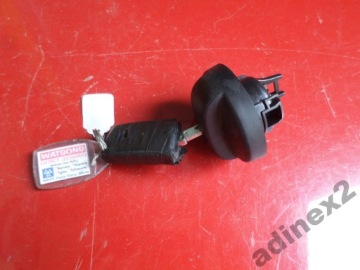 KOREK WLEWU Z KLUCZYKIEM SCUDO JUMPY EXPERT 07-