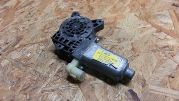 HYUNDAI MOTOREK OKNO LEVÝ PŘEDNÍ 98820-07100