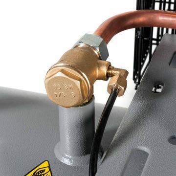 Компрессор масляный Airpress HK700-300 270 л 11 бар