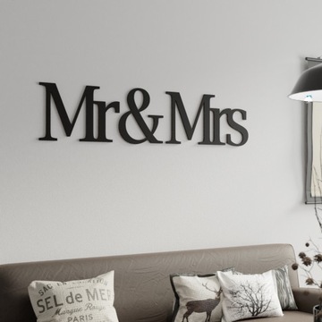 3D деревянные надписи на стене - Mr & Mrs