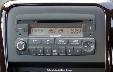 PIONEER MVH-G210BT РАДИО BLUETOOTH USB FIAT CROMA