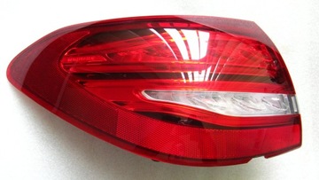 C-KLASA W205 LAMPA TYŁ TYLNA LED KOMBI