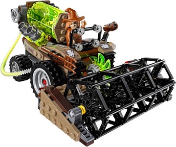 LEGO DC Super Heroes 76054 Batman: Strach na Wróble Traktor Kombajn HiT