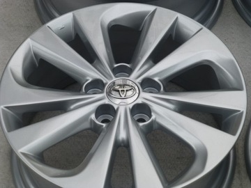 Oryginalne felgi TOYOTA AURIS AVENSIS RAV 4 17''