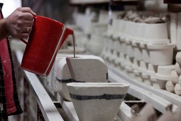 Фарфоровая статуэтка SINGER AS Ćmielów