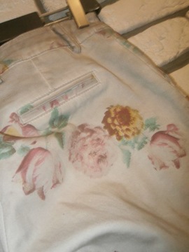 IMPERIAL lekko elastyczne spodnie rurki w kwiaty M