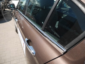 Listwy pod szyby boczne Fiat Tipo 2015+ SEDAN / HB