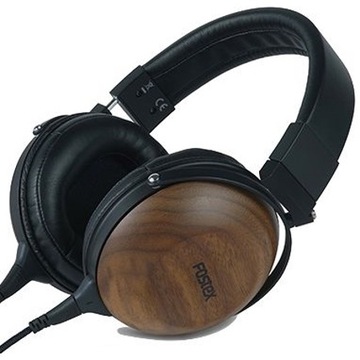 Полноразмерные наушники Fostex TH610.