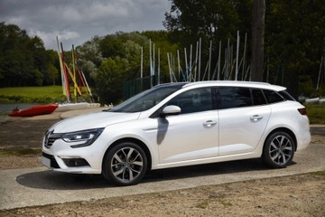 RENAULT MEGANE IV COMBI БАМПЕР КРЫШКА