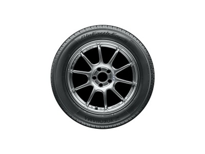 YOKOHAMA L195/60 R15 BLUEARTH ES ES32 88H