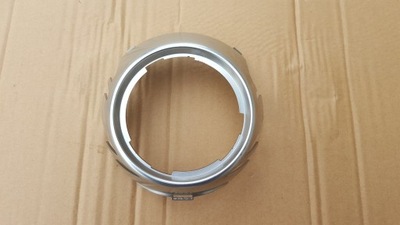 Vw golf v r32 rmka хром значок бампер перед фото №1