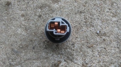 Mitsubishi grandis цоколь вкладыш поворотник правый фото №1