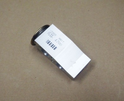 Iq yaris rav4 avensis клапан расширительный отопителя фото №1