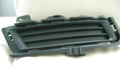 Vw golf 7 plus заглушка решётка бампера p wrocław фото №1