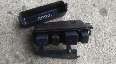 Mazda mpv 2.0 citd корпус предохранителей фото №1